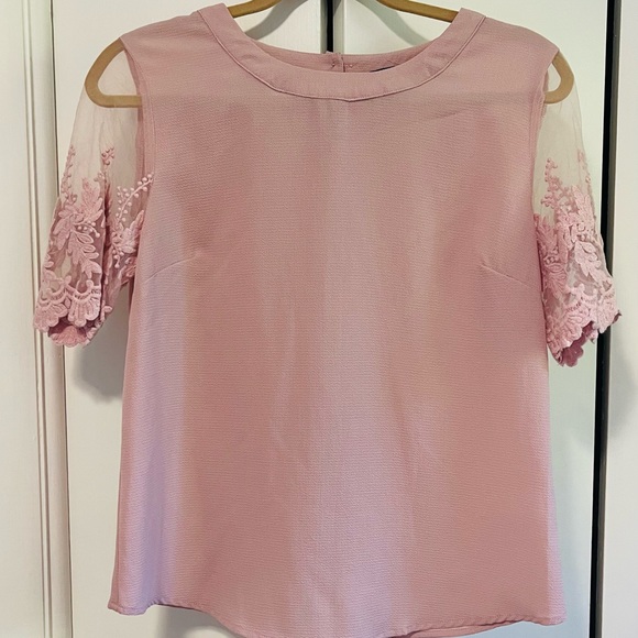 White Embroidered Top - Picture 7 of 7